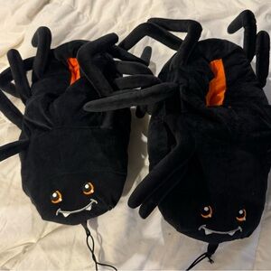 Men’s Black & Orange size 11 Spider Slippers